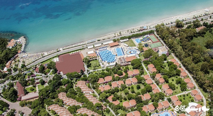 هتل کاستور کلاب هالیدی ویلیج 